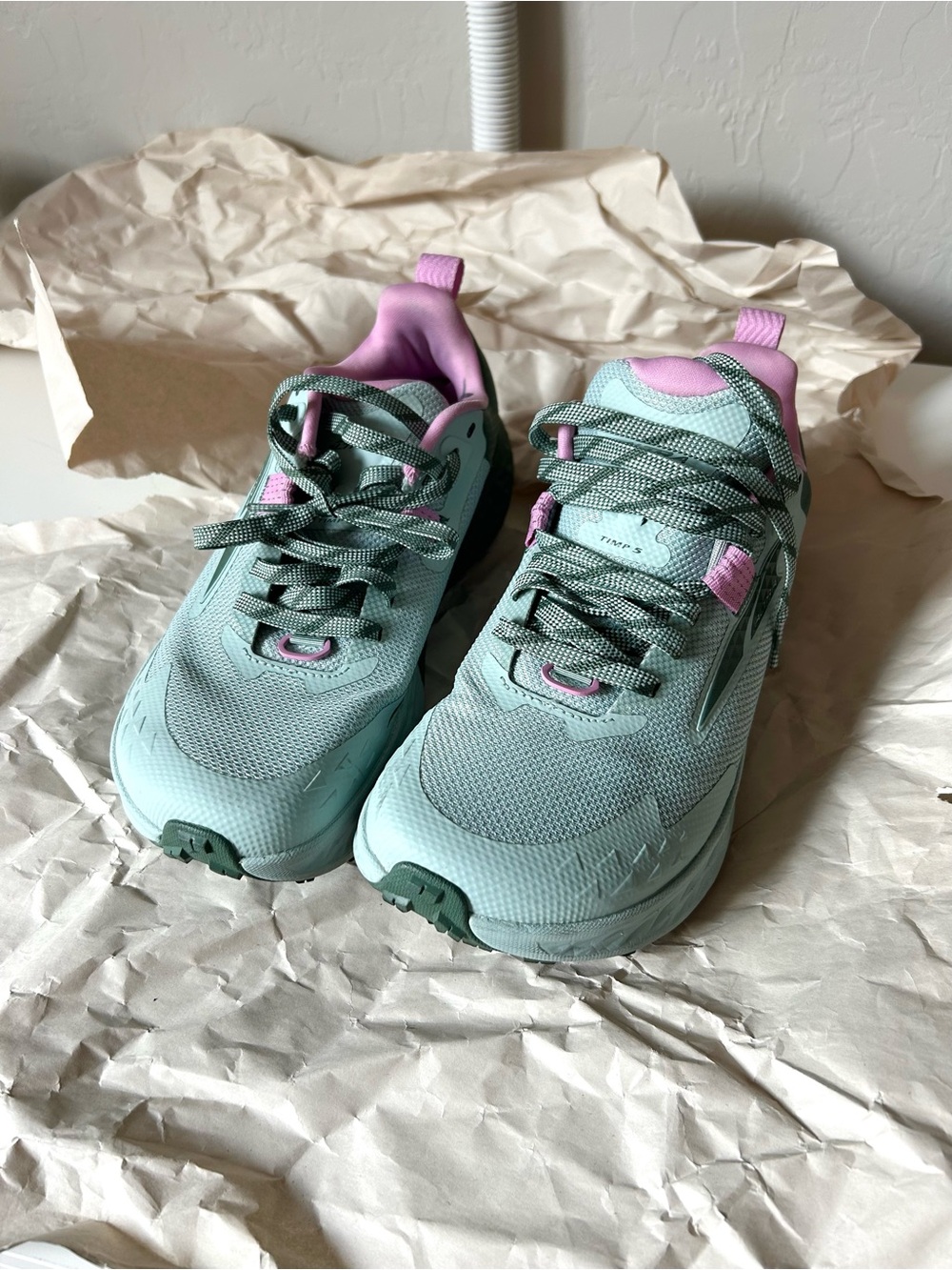 Altra Timp 5 Running Shoes | Woman’s Size 6 Trail Running Hiking Walking Shoes - Picture 13 of 14